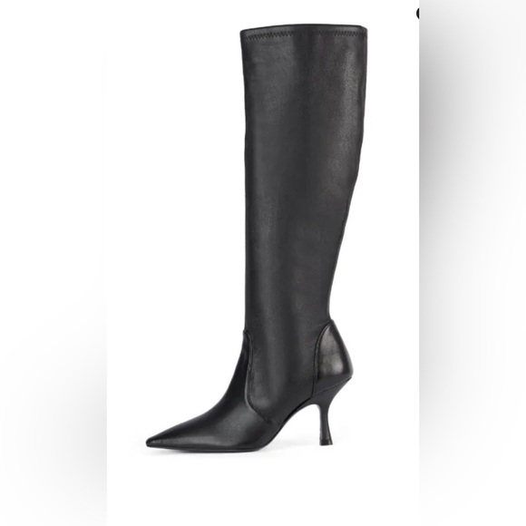 NWOT Stuart Weitzman pointed-toe boots size 9 - Picture 3 of 11